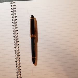 Meet your Posher, Aaron's